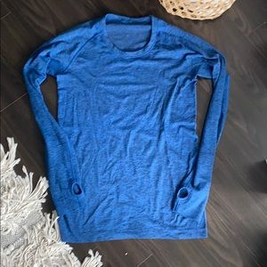 Lulu Long Sleeve Work Out Top